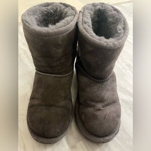 Kid’s Grey Ugg Boots - EUC